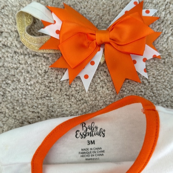 Pumpkin Fall Infant Girls 3 Month Outfit - Picture 4 of 4